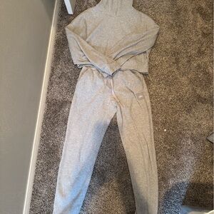 Gray ALO YOGA set